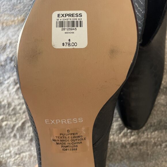 Express Black Faux Croc Print Heeled Booties Boot Shoes Womens Size 6 Christmas - Picture 6 of 8